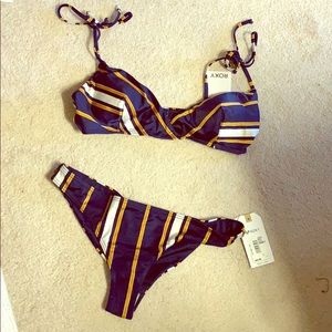 NWT Roxy Bikini set